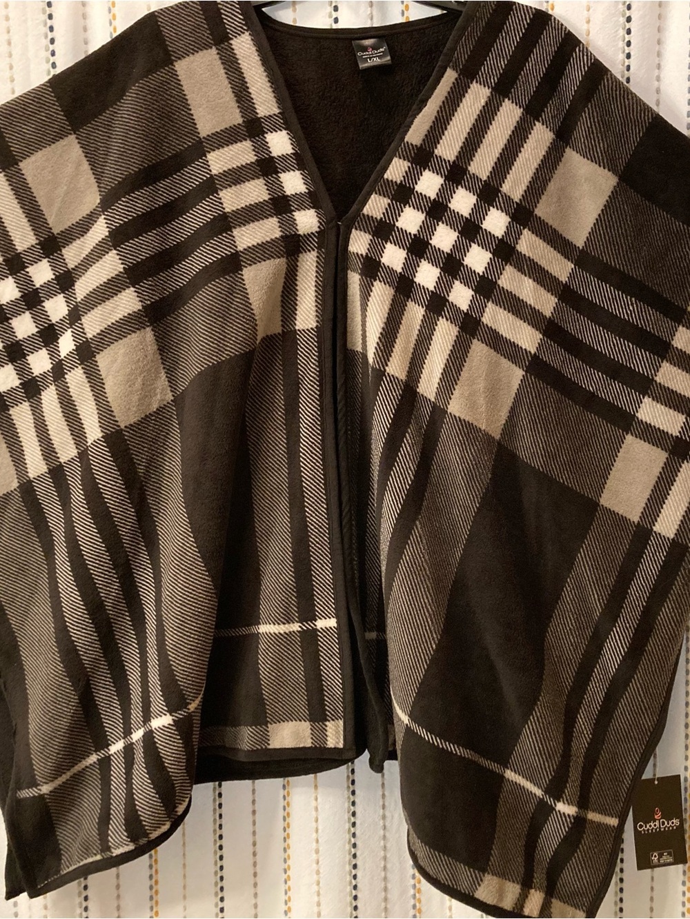 Cuddl Duds Black and White Plaid Cape